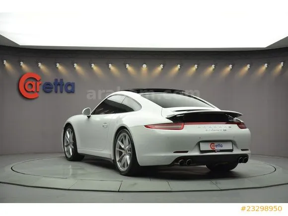 Porsche 911 Carrera 4S Image 5