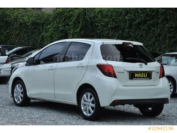 Toyota Yaris 1.33 Fun Special Skypack Image 3